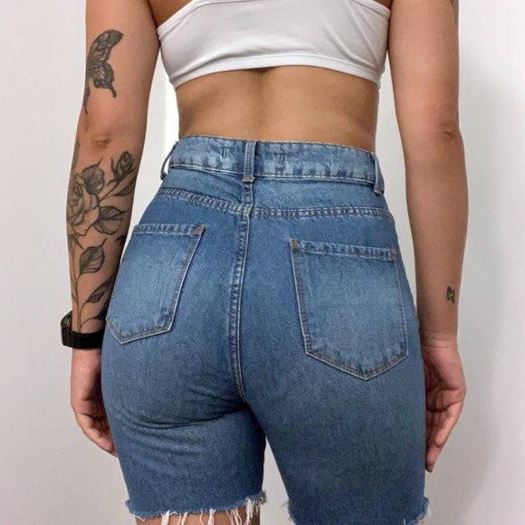 High Waisted Vintage Jeans Shorts - Picture 2 of 5